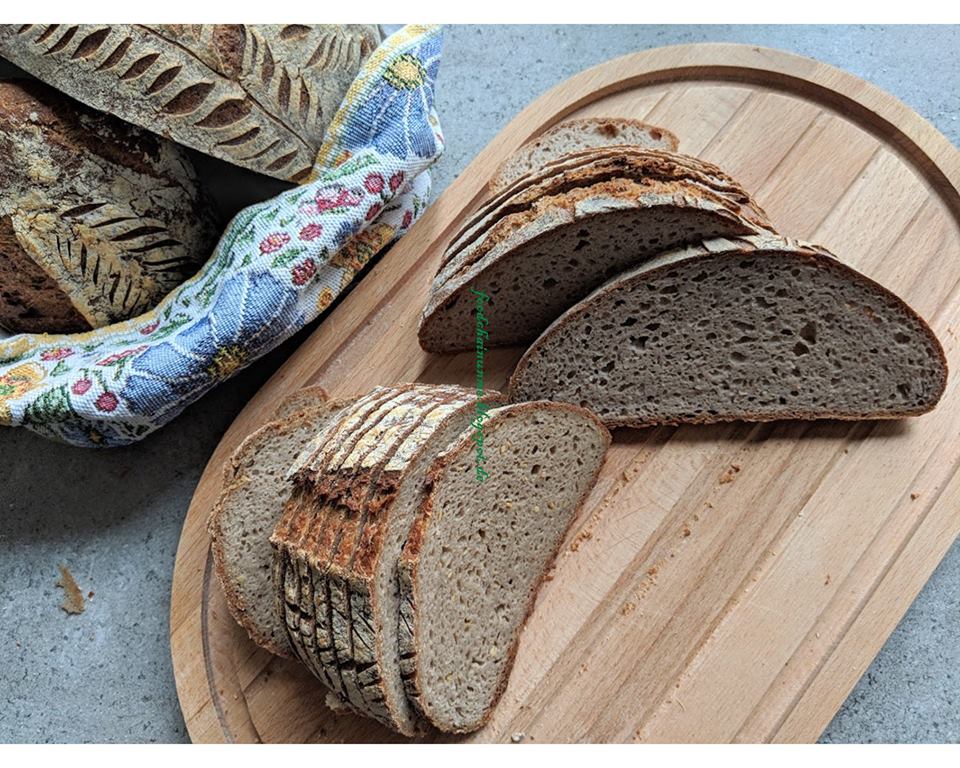 Glutenfreies Brot mit langer Teigführung - mipano Rezepte